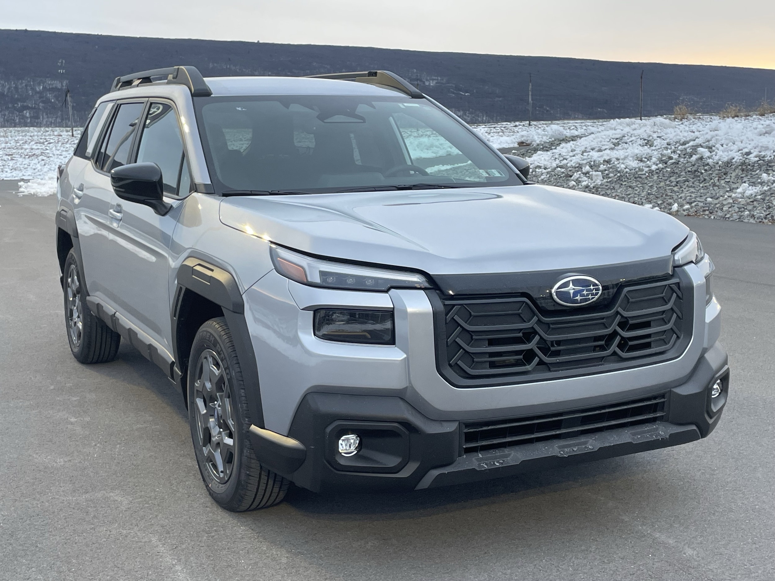 2026 Subaru Outback Premium's photo