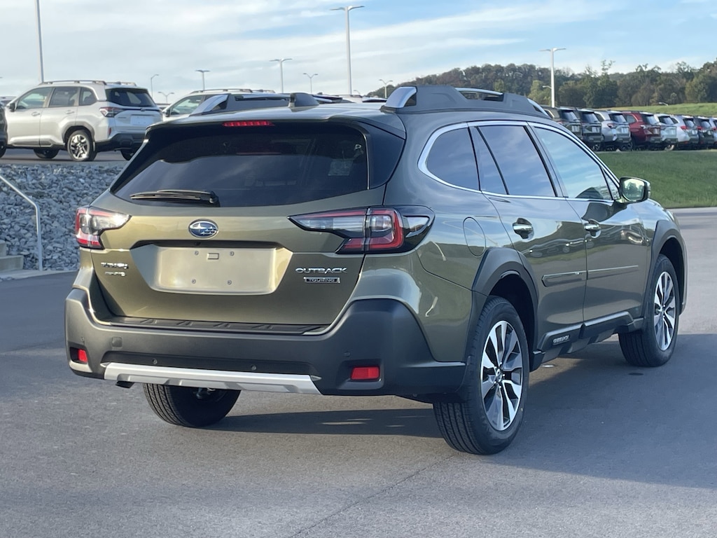 New 2025 Subaru Outback Touring SUV