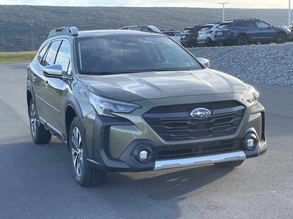 New 2025 Subaru Outback Touring SUV