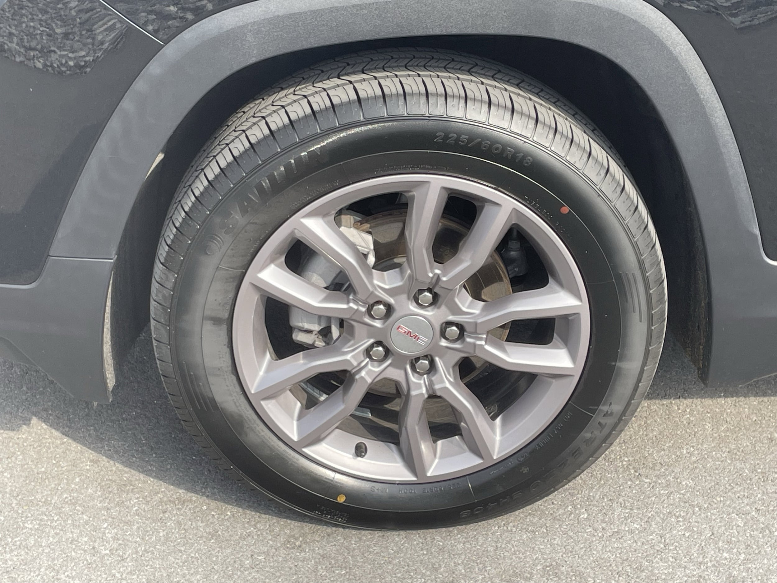 2024 GMC Terrain SLT - Photo 11