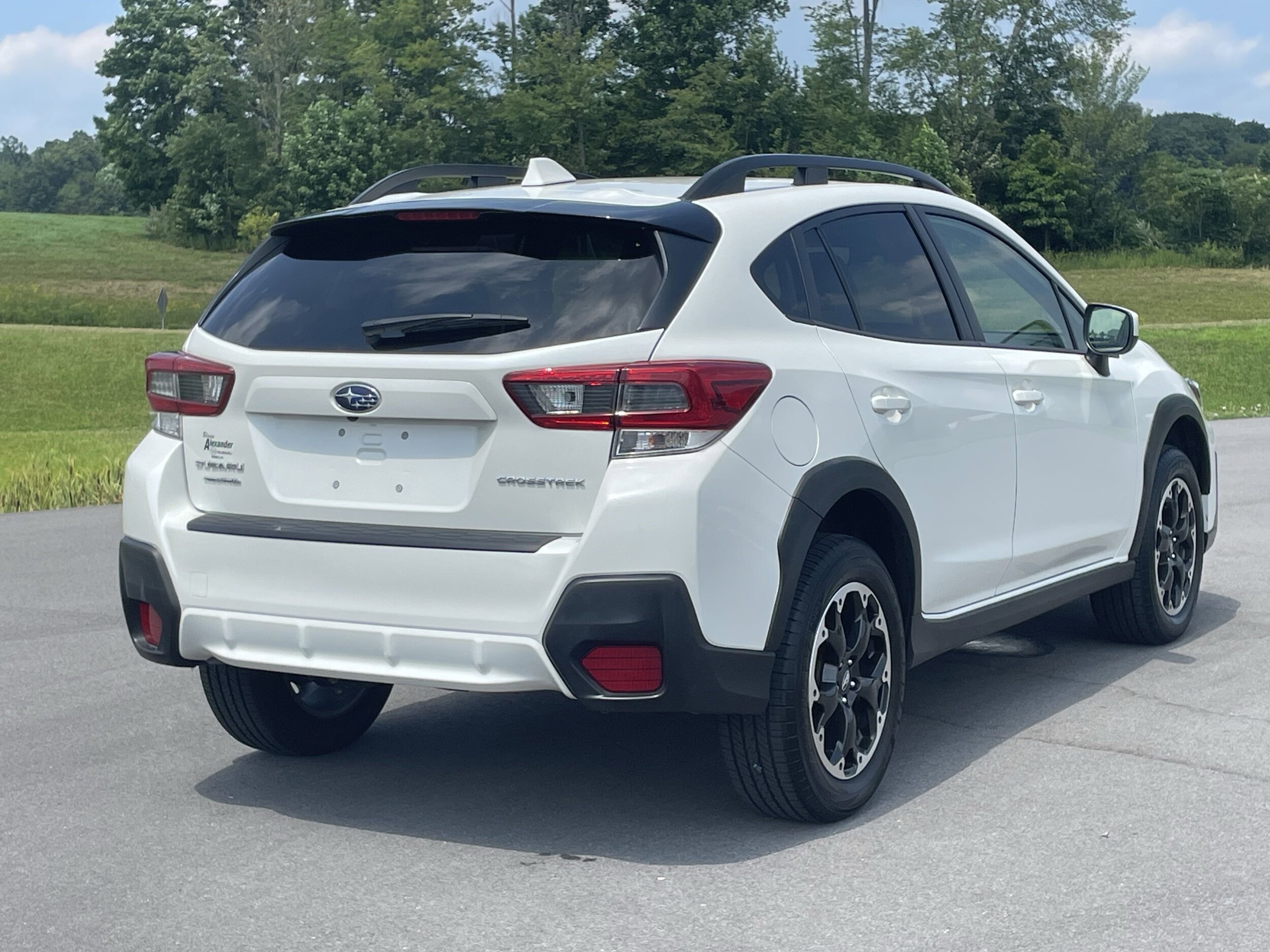 2022 Subaru Crosstrek Premium photo 3