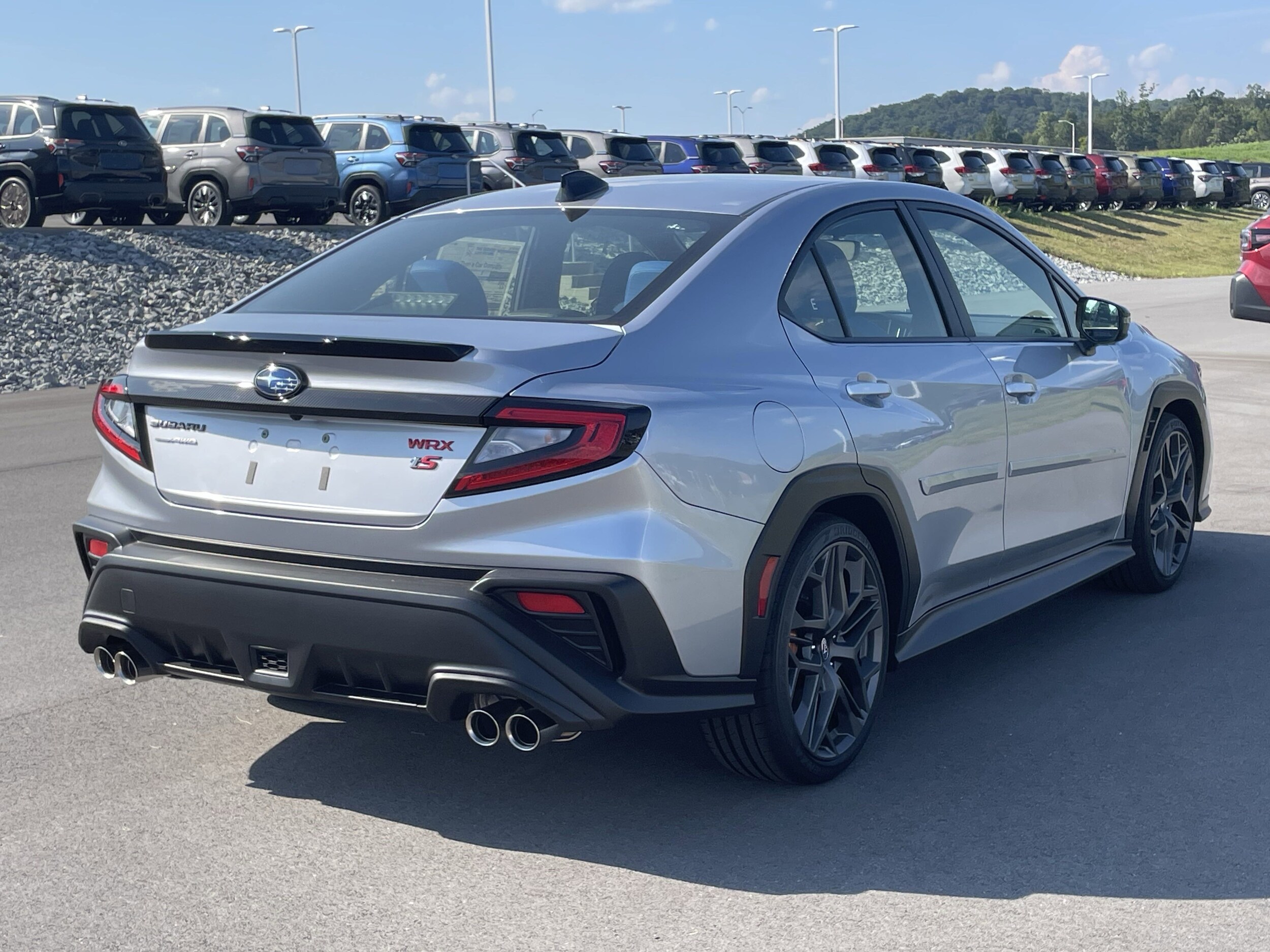 2025 Subaru WRX tS photo 2