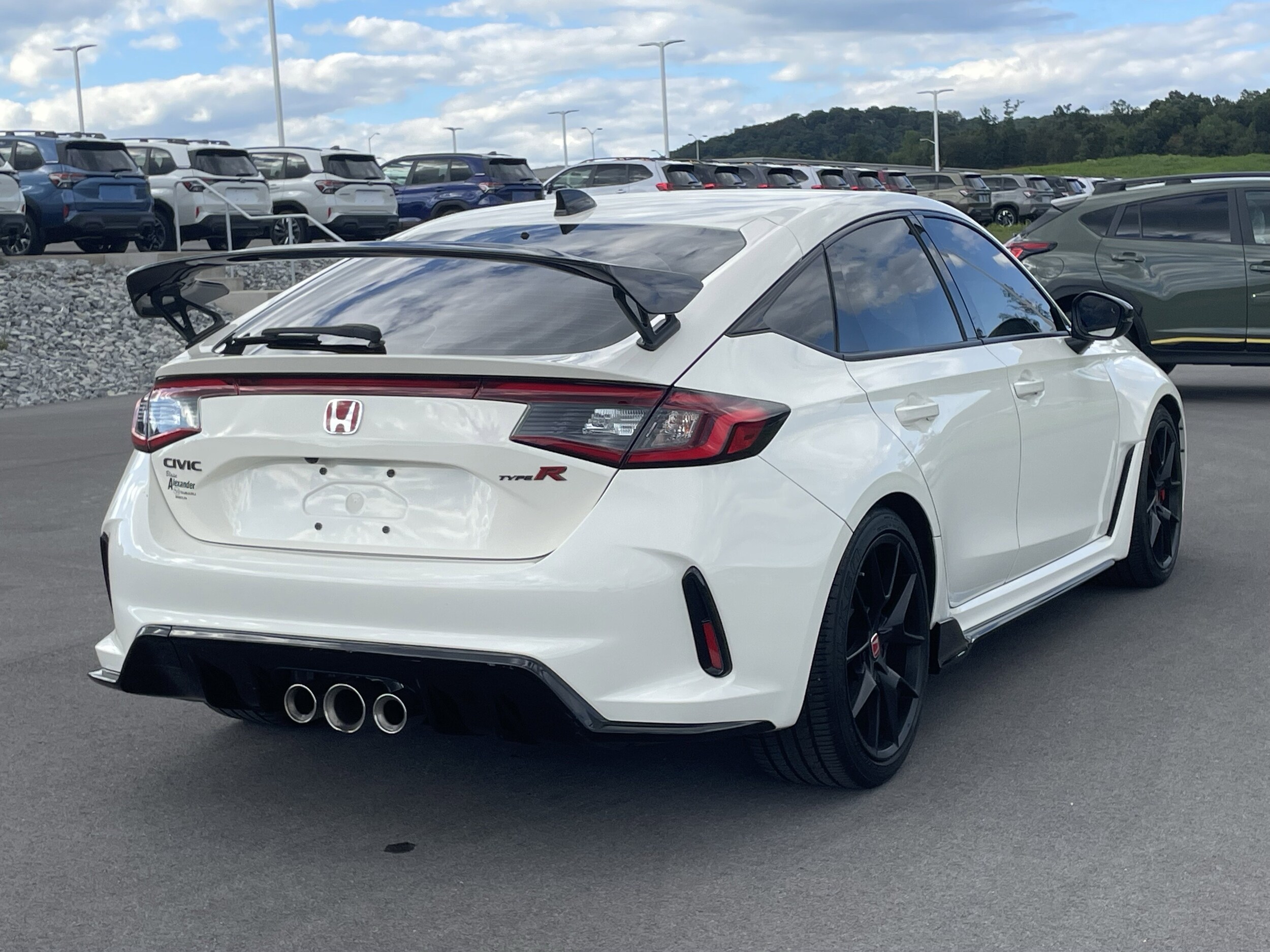 2023 Honda Civic Type R photo 3