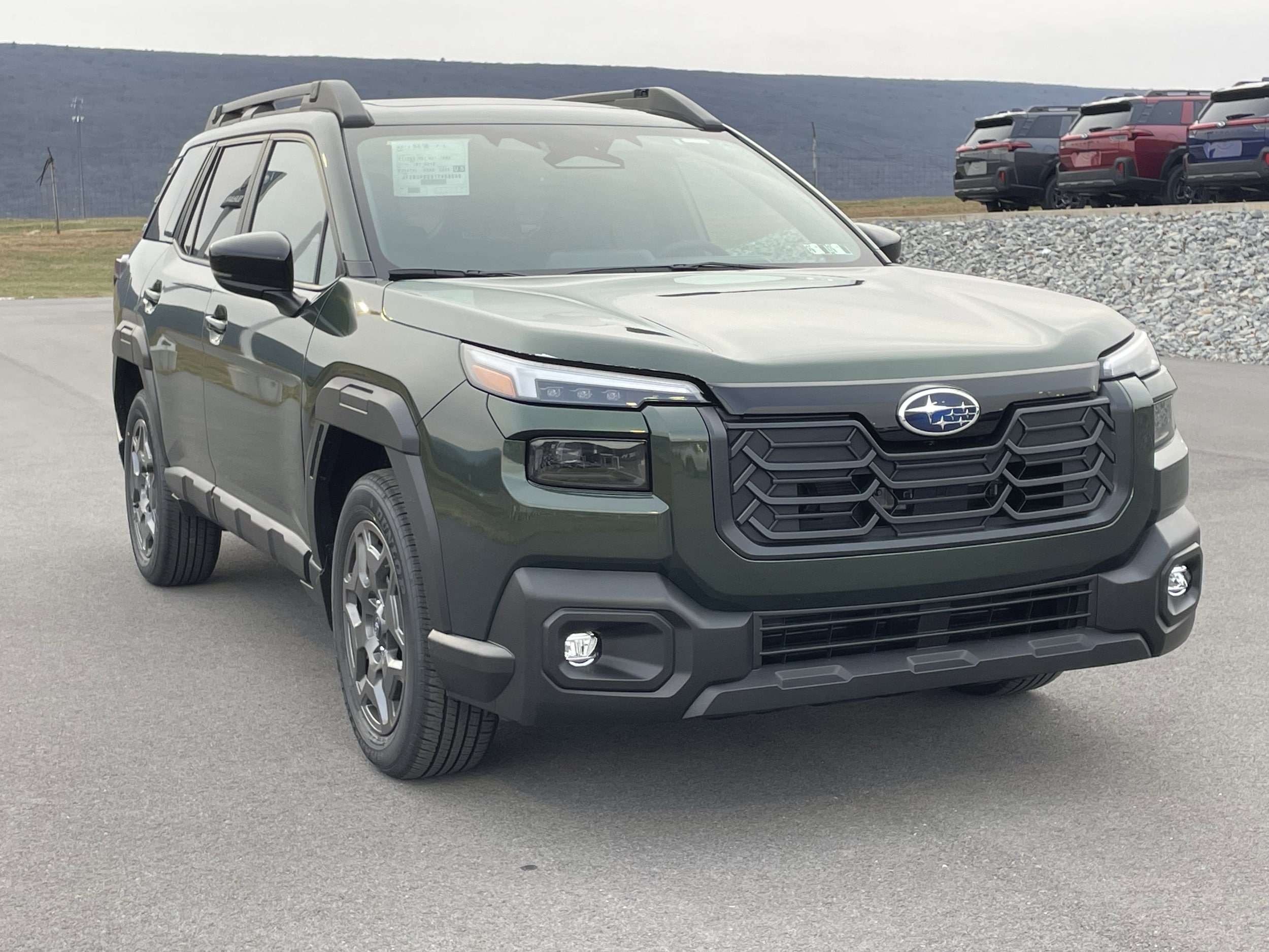 2026 Subaru Outback Premium's photo