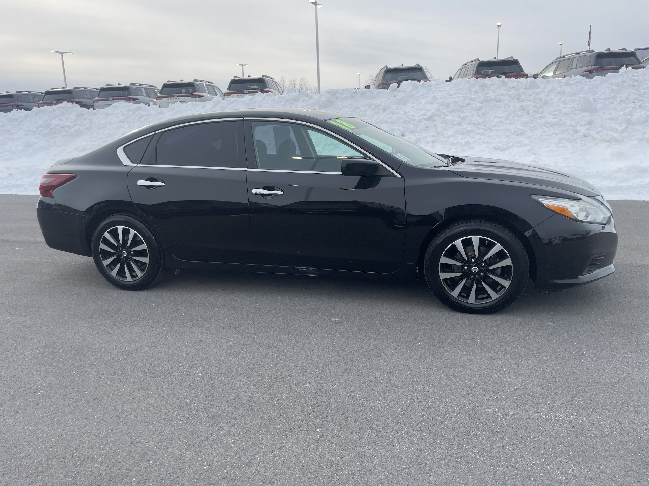 Used 2018 Nissan Altima SV with VIN 1N4AL3AP4JC248539 for sale in Muncy, PA