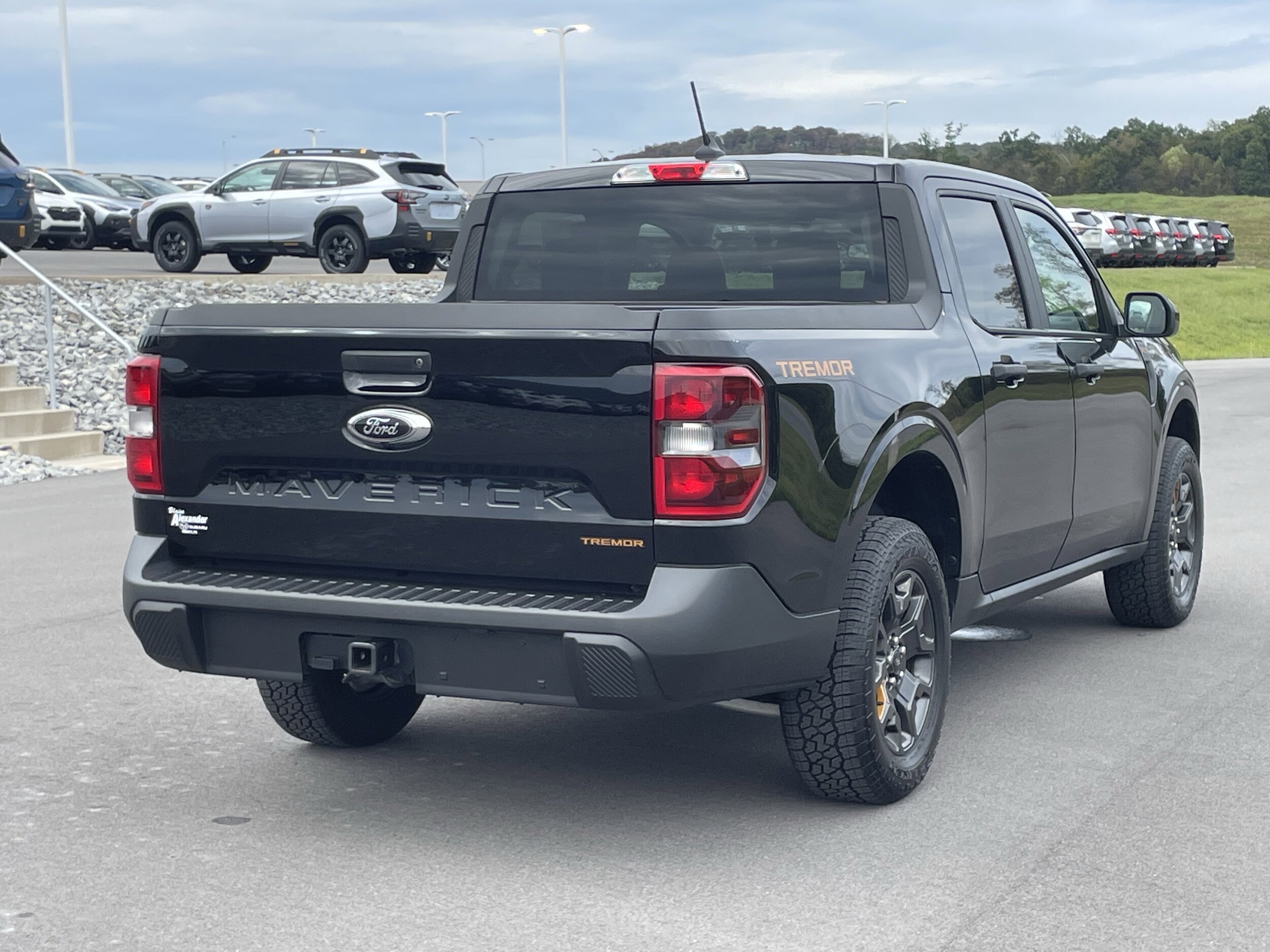 2024 Ford Maverick XLT Tremor photo 3