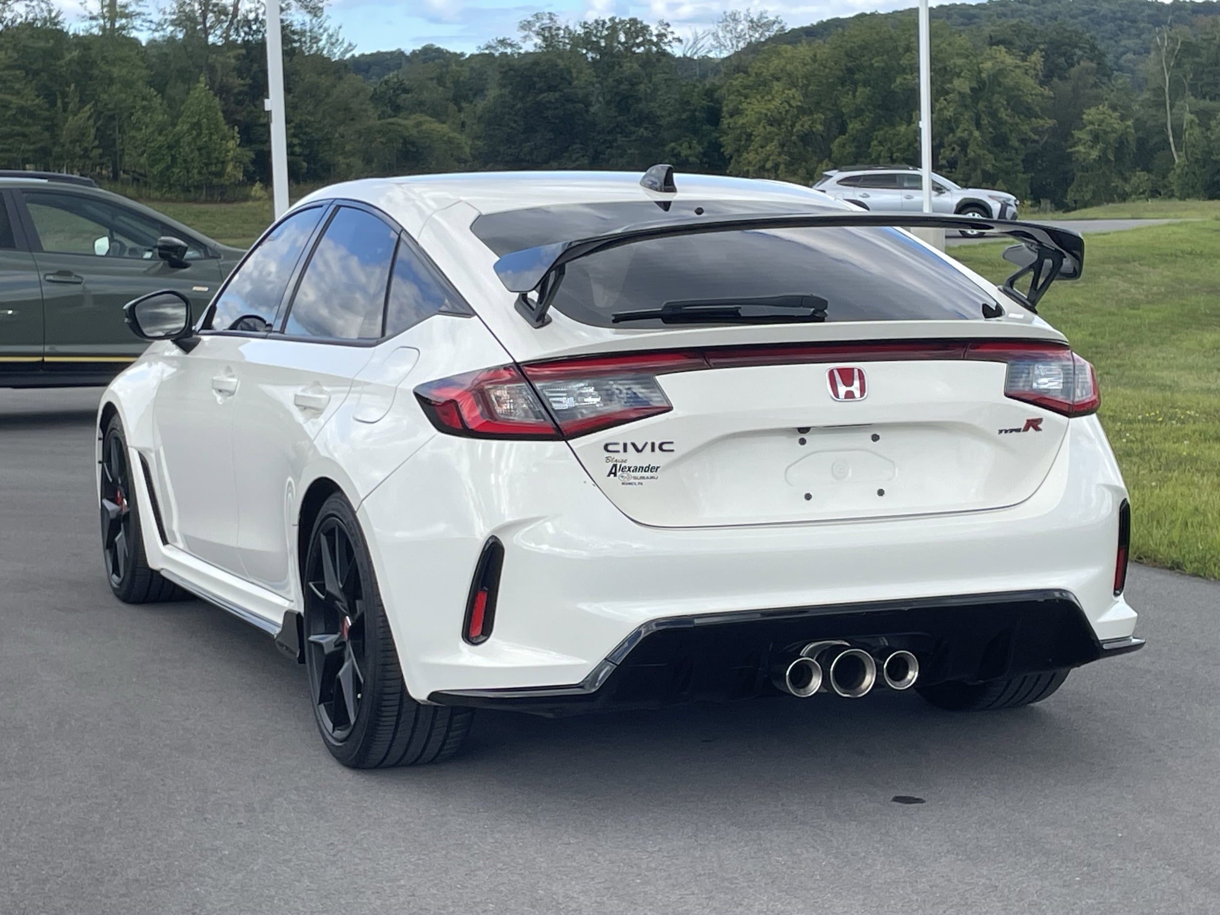 2023 Honda Civic Hatchback Type-R - Photo 6