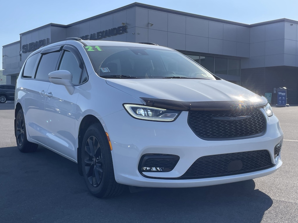 Used 2021 Chrysler Pacifica Touring L Van Passenger Van