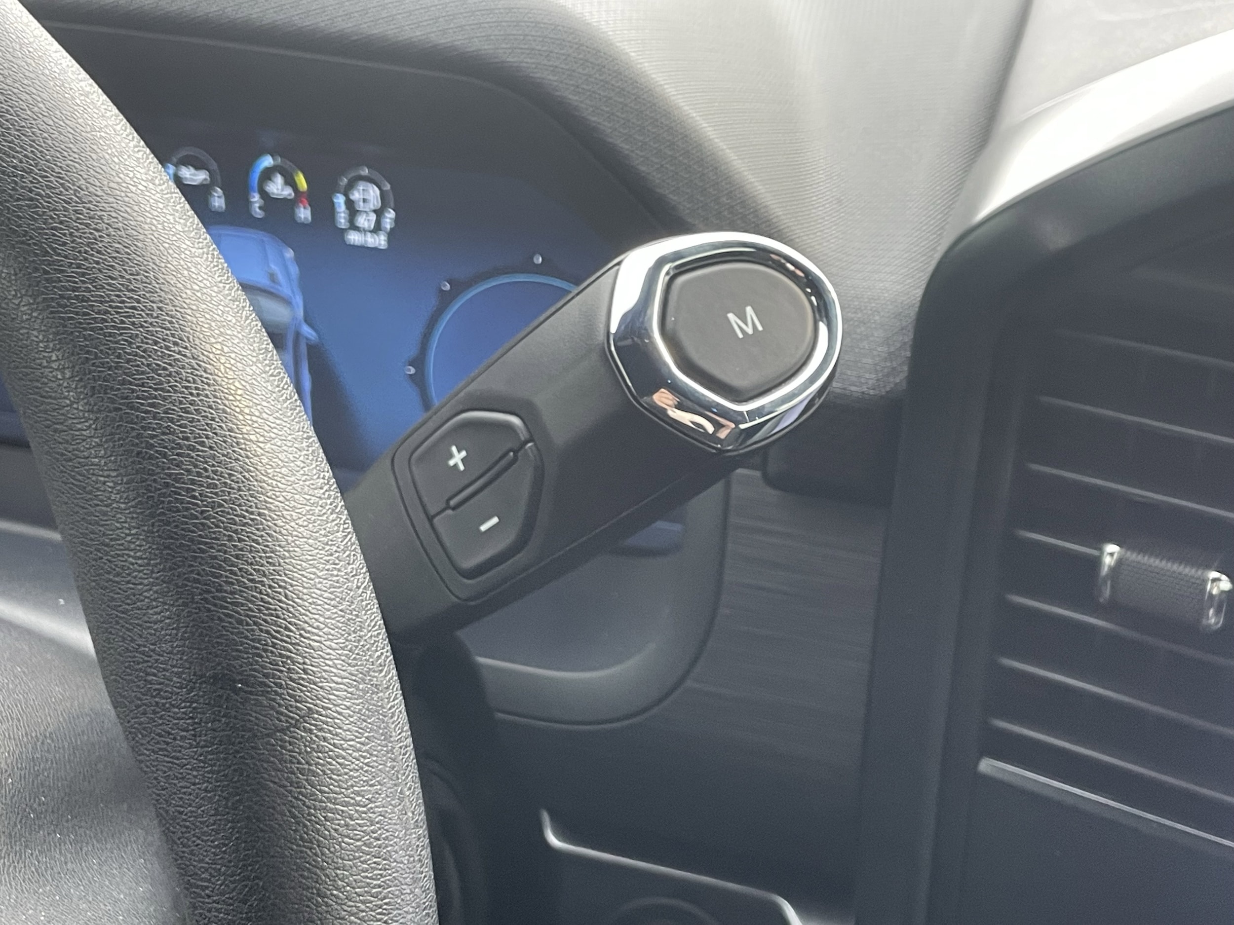 2025 Ford F-150 STX - Photo 23