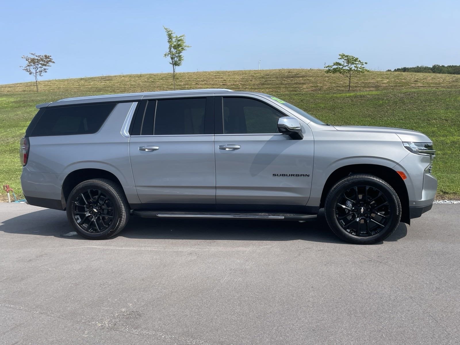 Used 2023 Chevrolet Suburban Premier with VIN 1GNSKFKL0PR487291 for sale in Muncy, PA