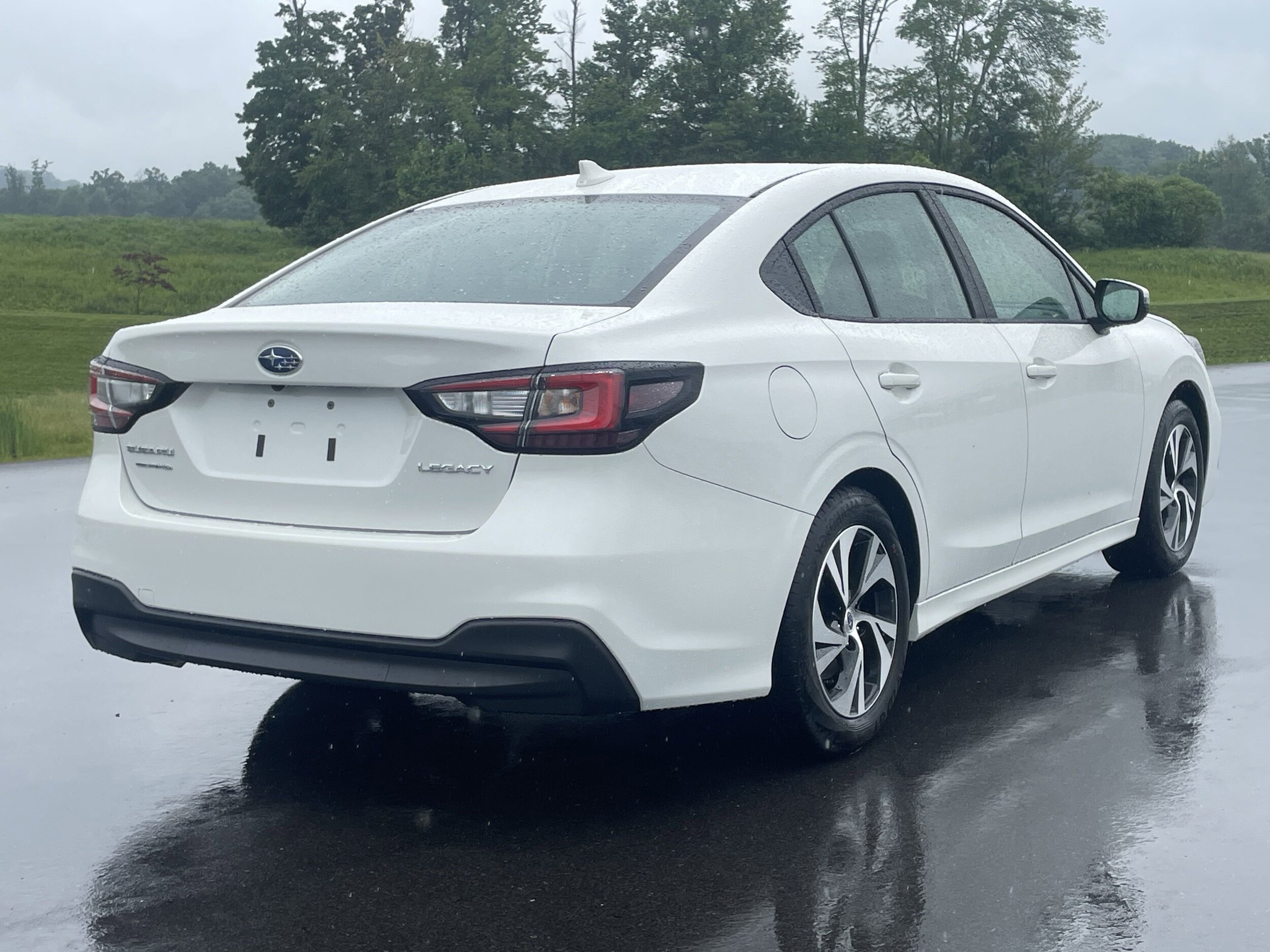 2025 Subaru Legacy Premium photo 3