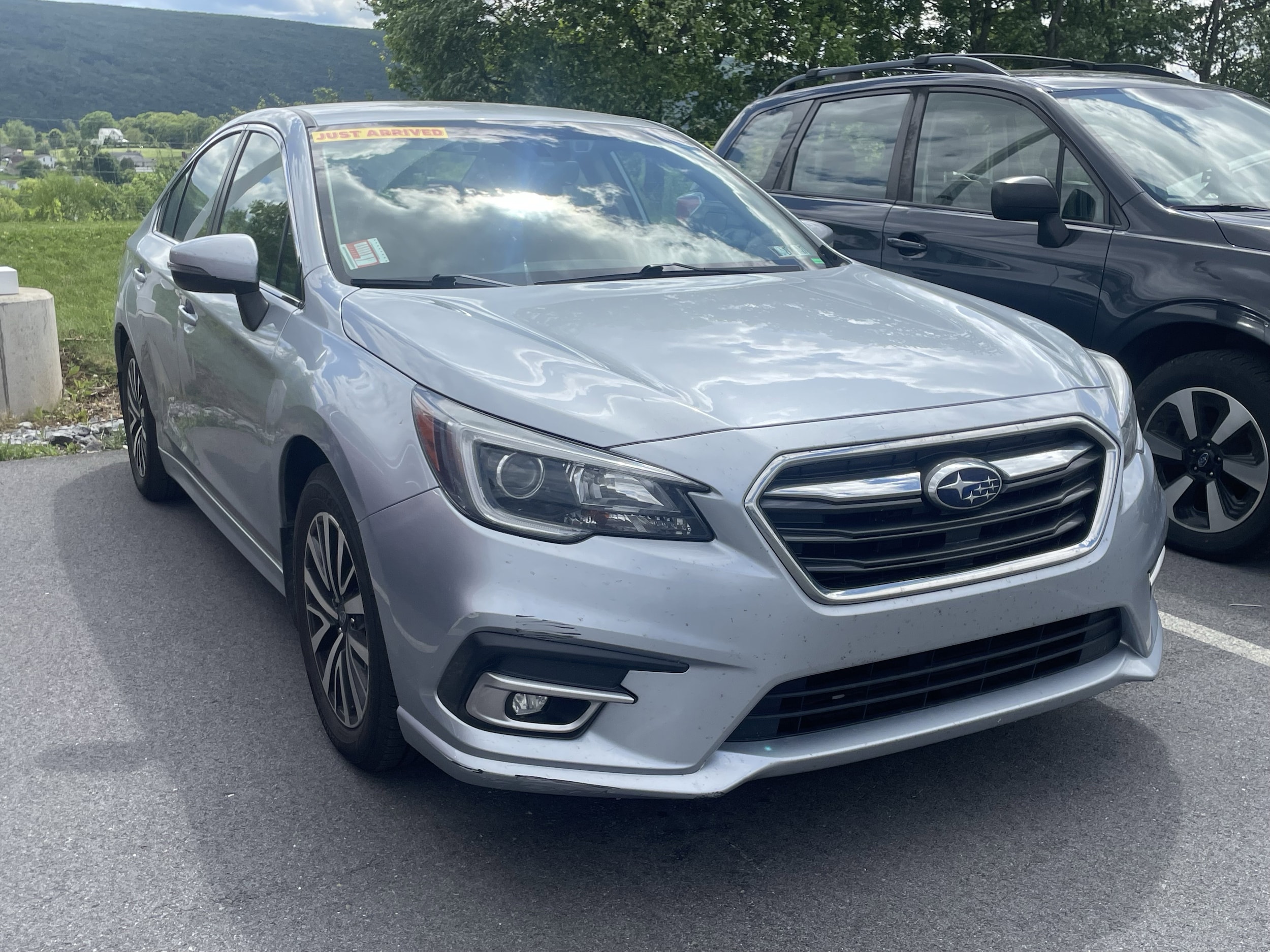 2018 Subaru Legacy 2.5i Premium's photo