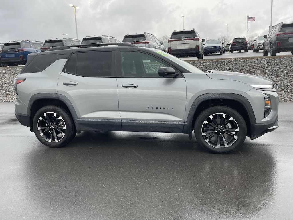 Used 2025 Chevrolet Equinox RS SUV