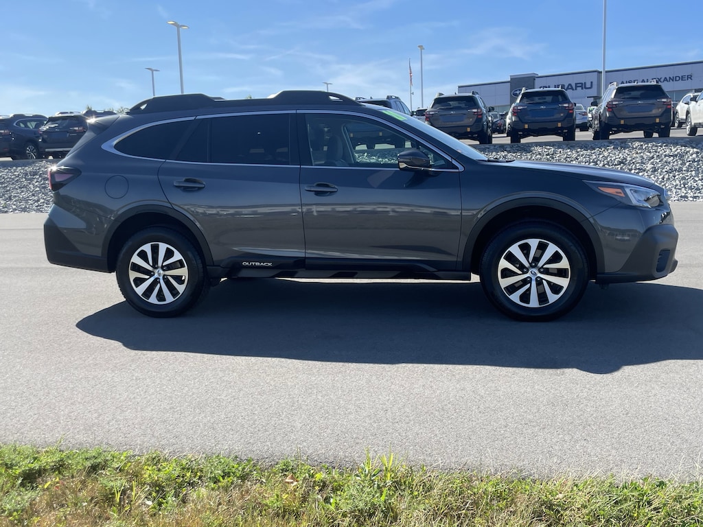 Used 2020 Subaru Outback Premium SUV