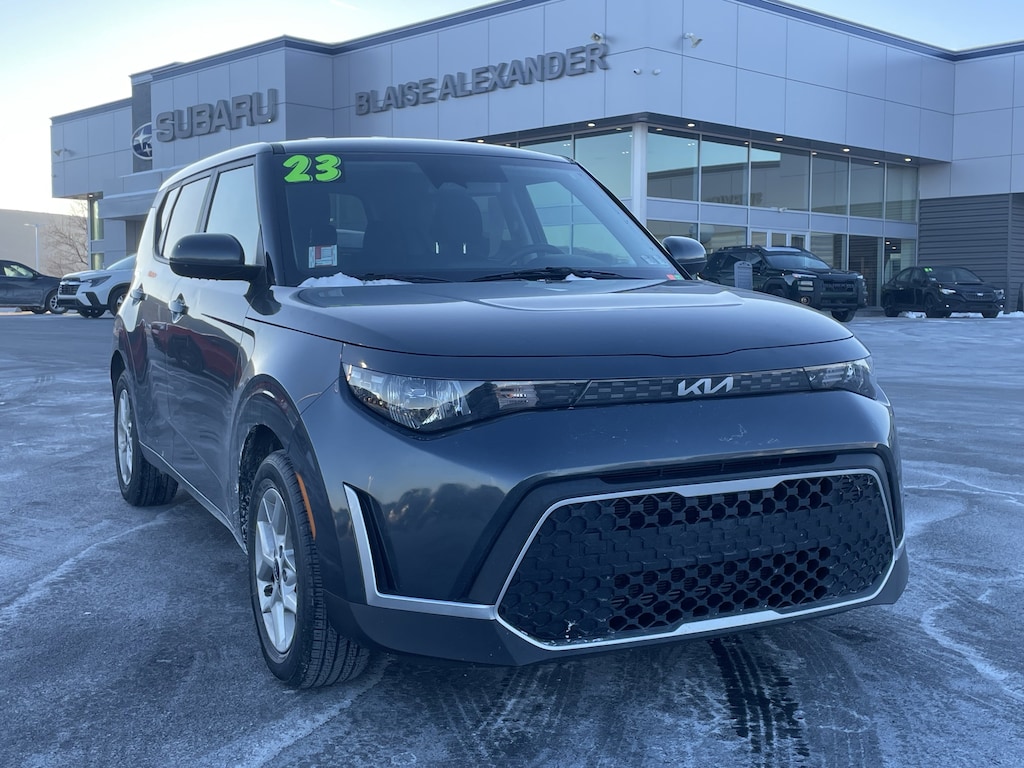 Used 2023 Kia Soul LX Hatchback