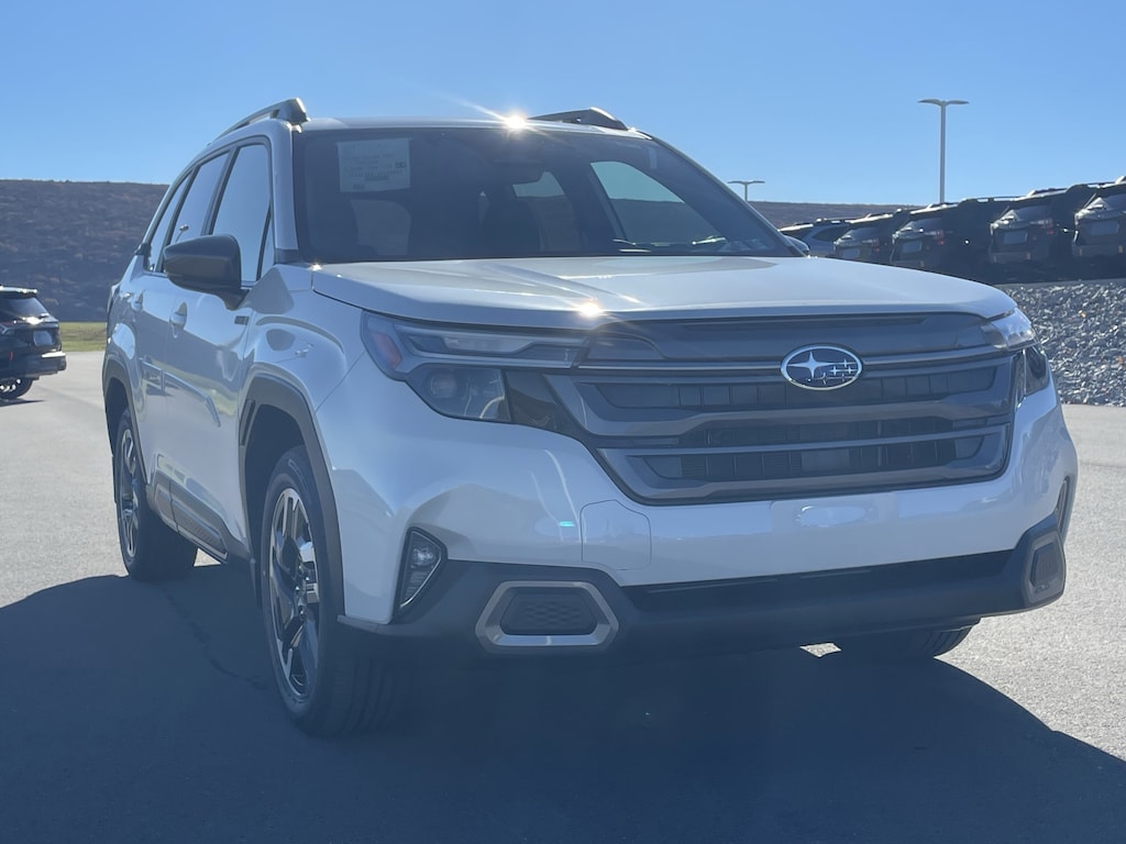 New 2025 Subaru Forester Hybrid Limited SUV