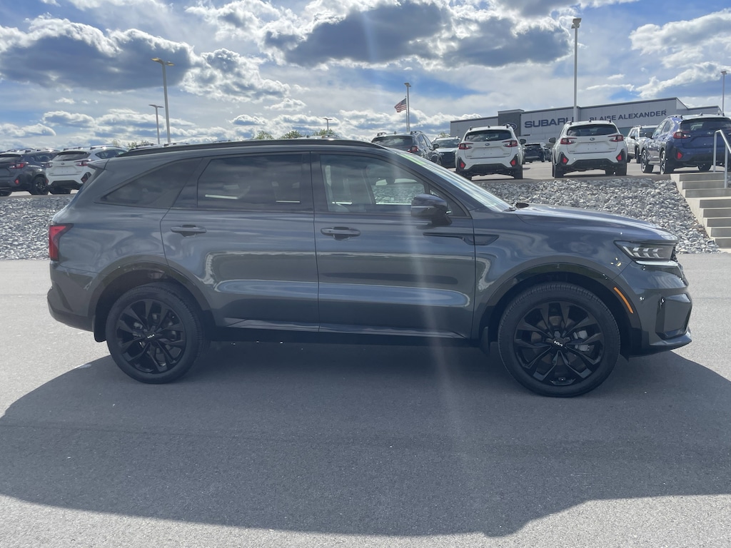 Used 2022 Kia Sorento SX SUV