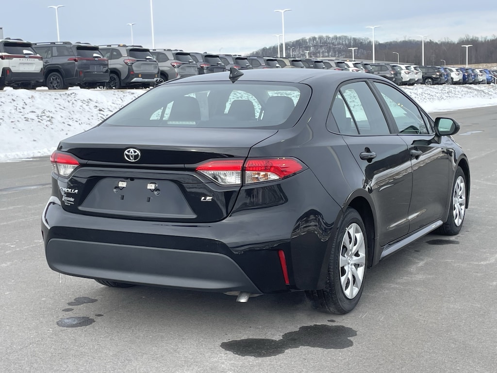 Used 2025 Toyota Corolla LE Sedan