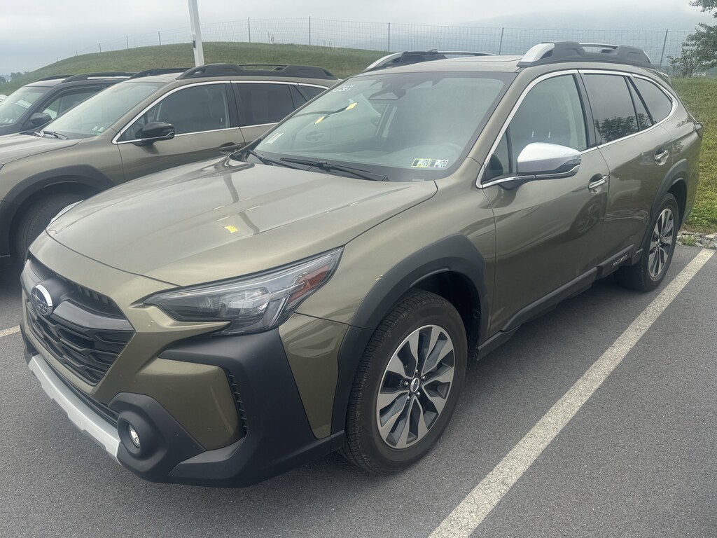 Used 2024 Subaru Outback Touring SUV