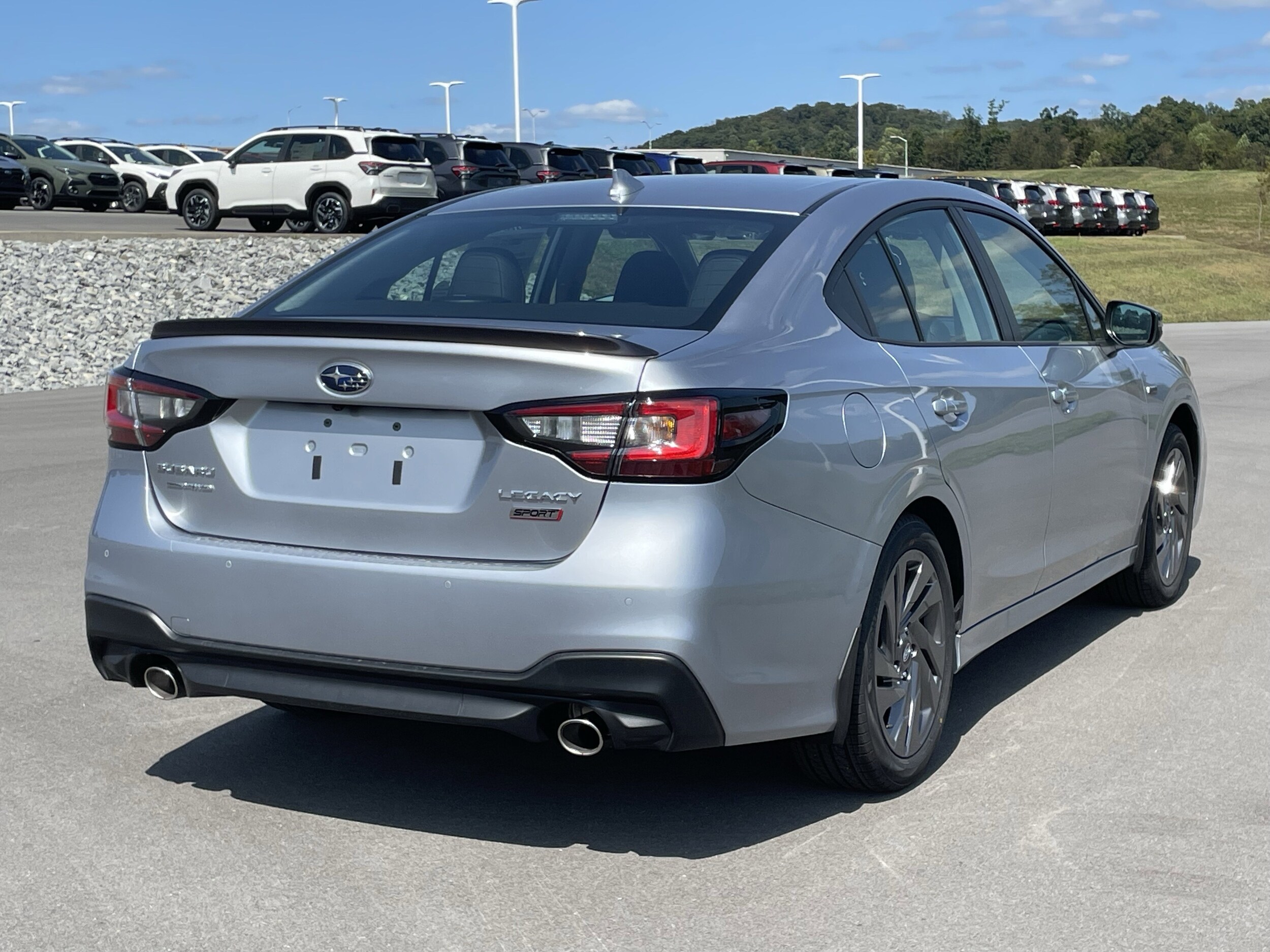 2025 Subaru Legacy Sport photo 3