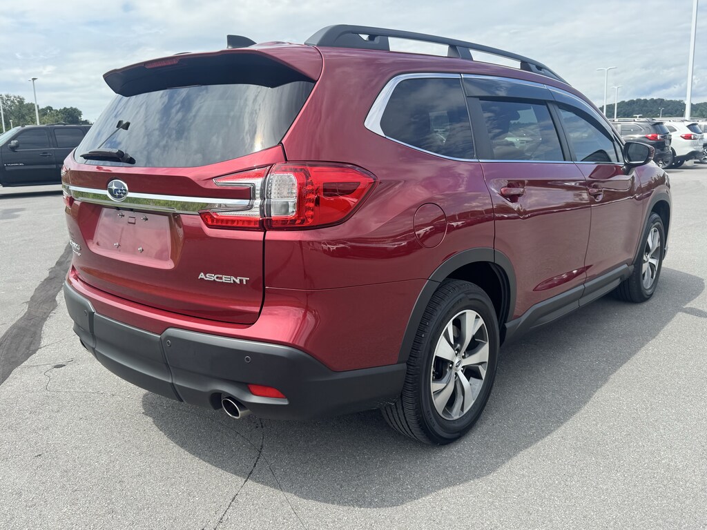 Used 2025 Subaru Ascent Premium 7-Passenger SUV