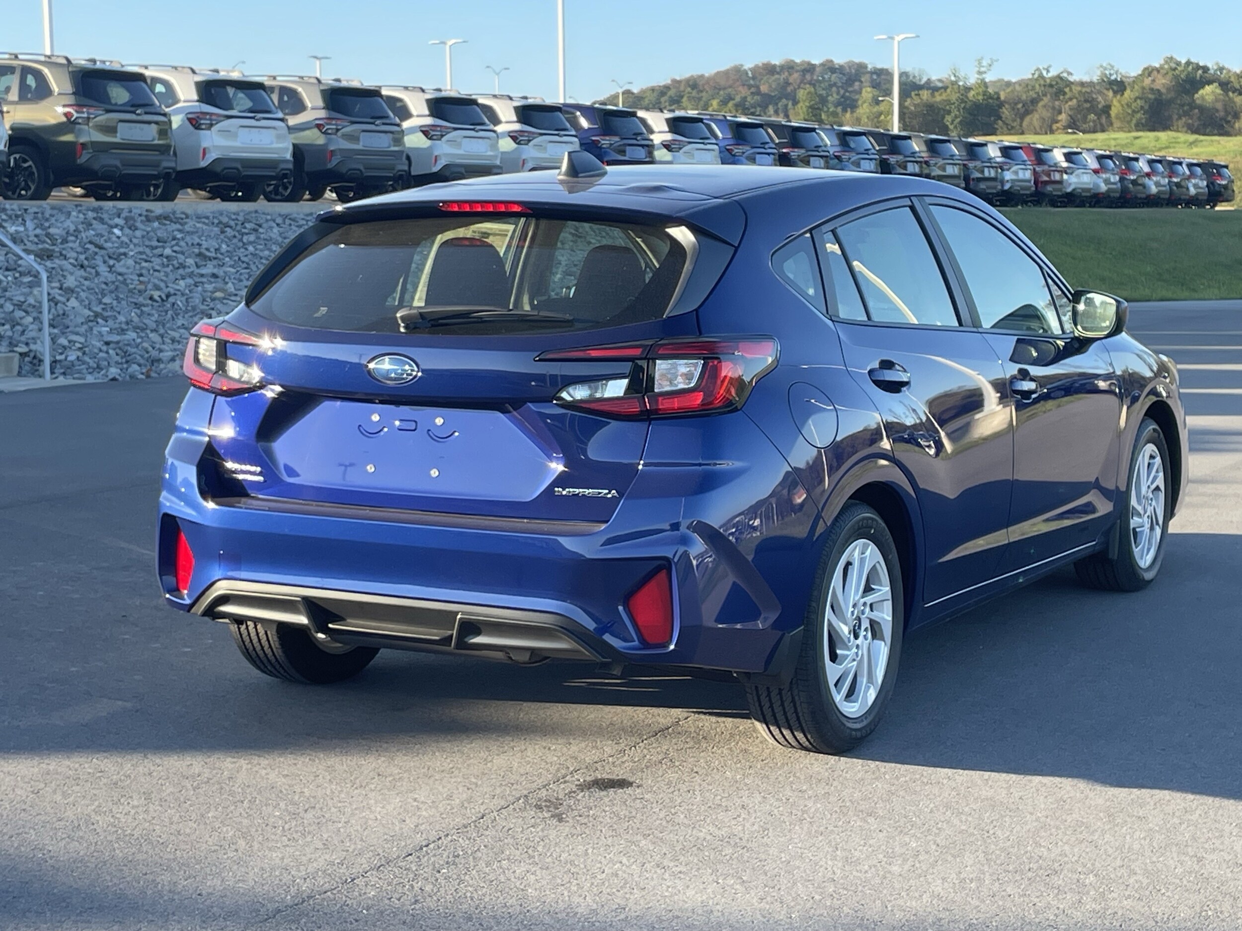 2025 Subaru Impreza Base photo 3