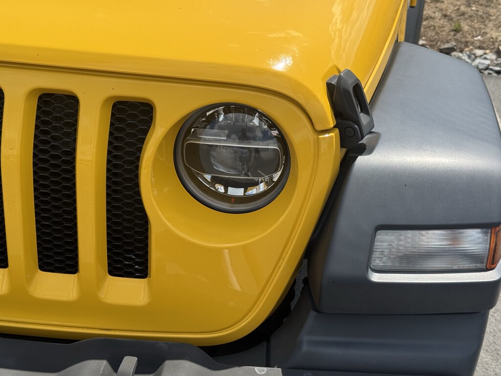 Used 2021 Jeep Wrangler Sport SUV