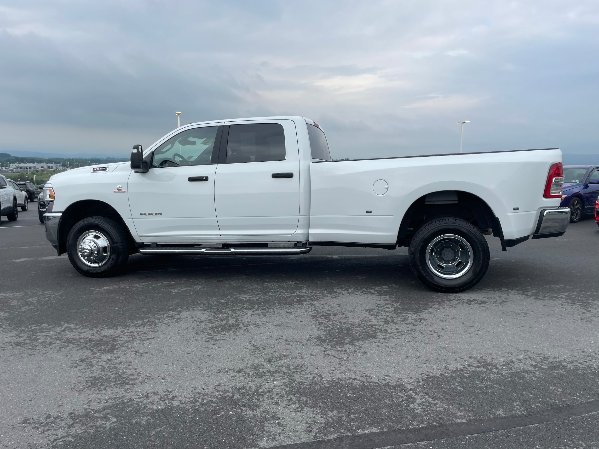 2024 RAM Ram 3500 Pickup Big Horn - Photo 7