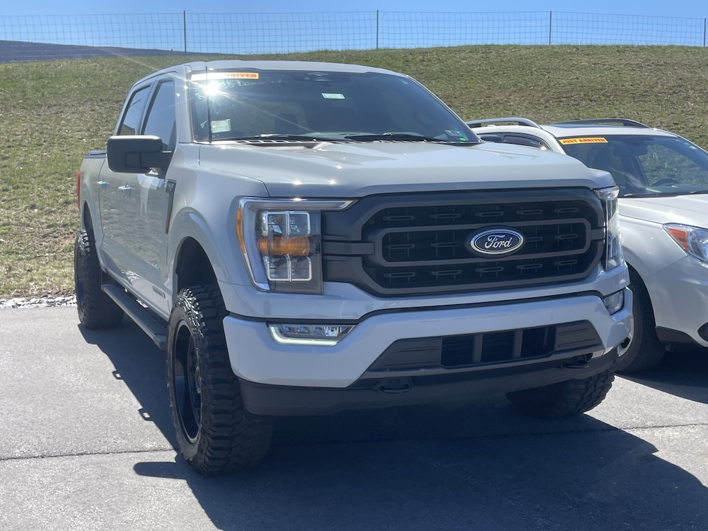 Used 2023 Ford F-150 XLT Truck SuperCrew Cab