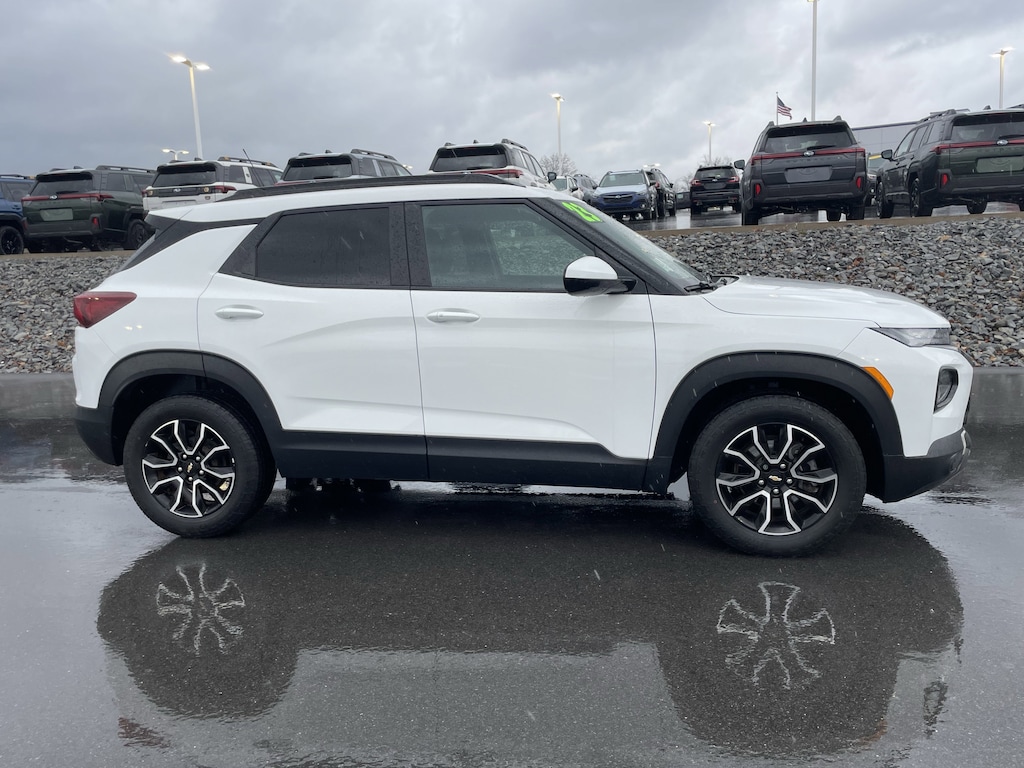 Used 2023 Chevrolet Trailblazer ACTIV SUV