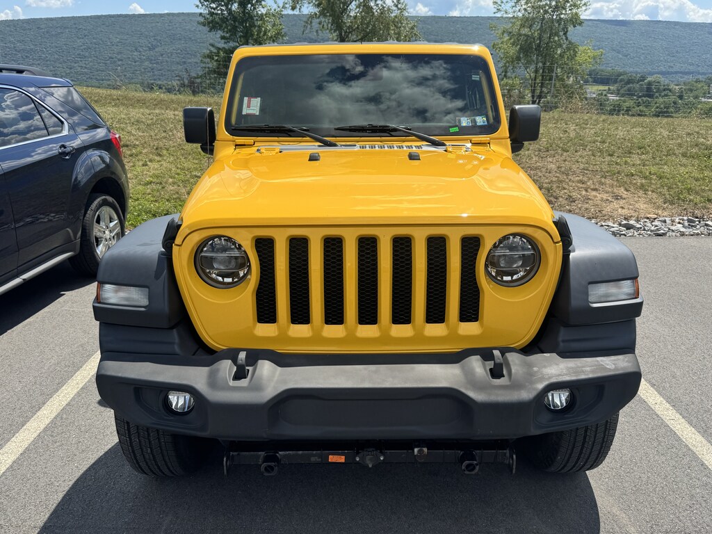 Used 2021 Jeep Wrangler Sport SUV
