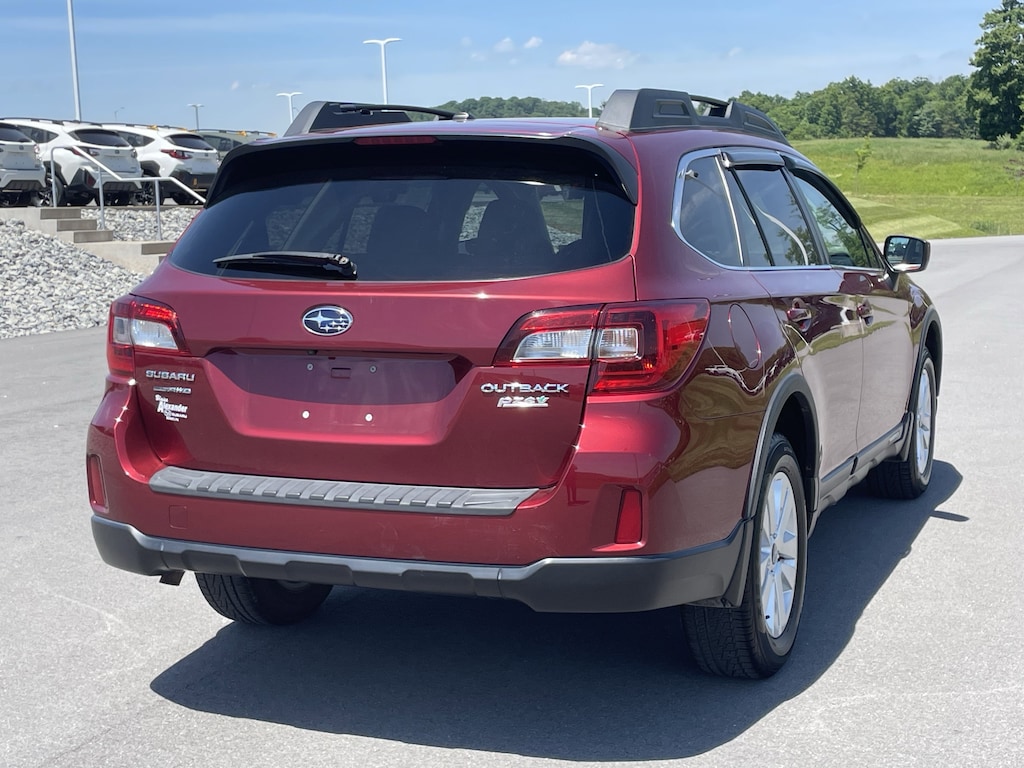 Used 2015 Subaru Outback 2.5i Premium w/ Moonroof/Power Rear Gate SUV