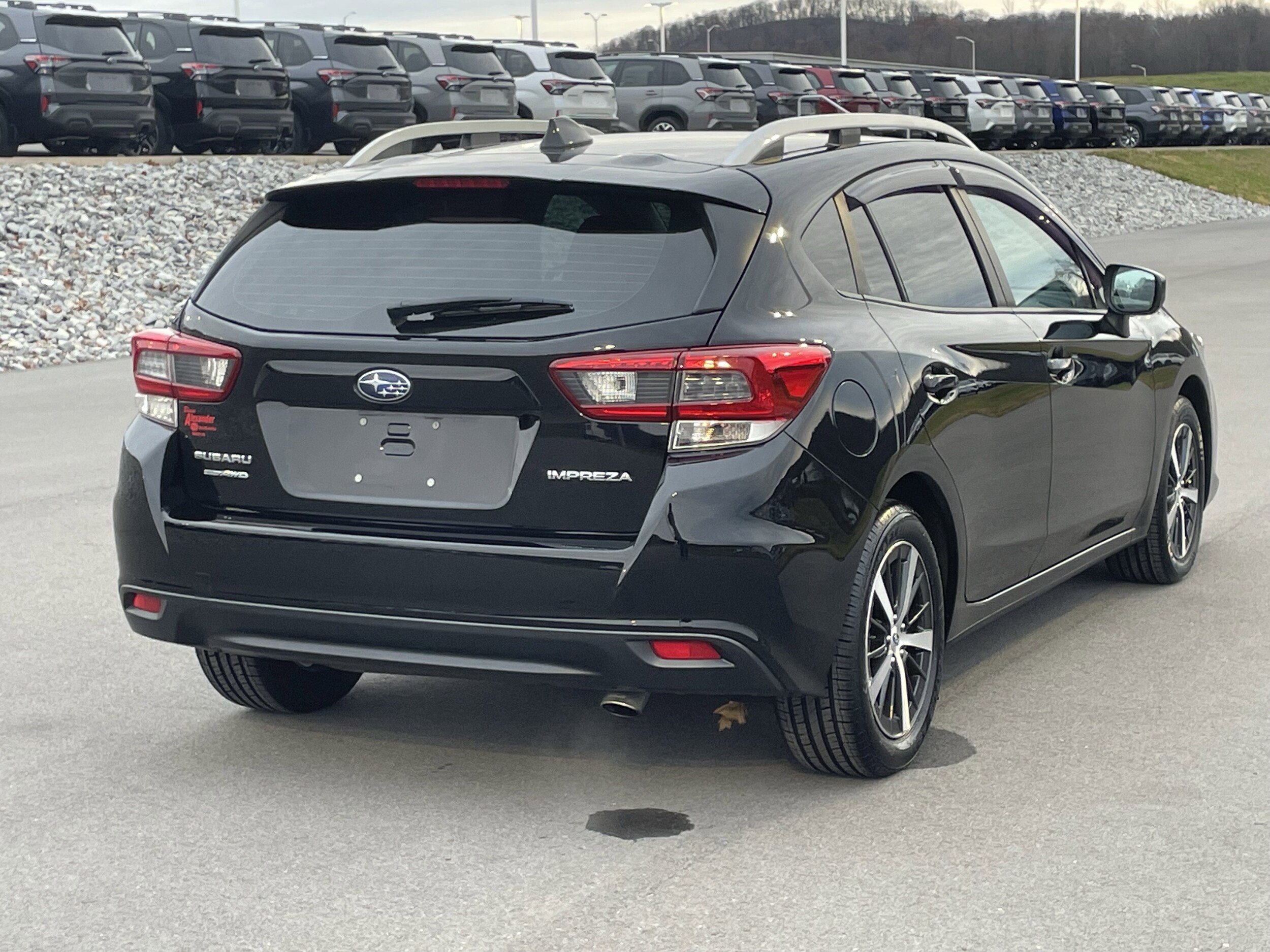 2022 Subaru Impreza Premium photo 3