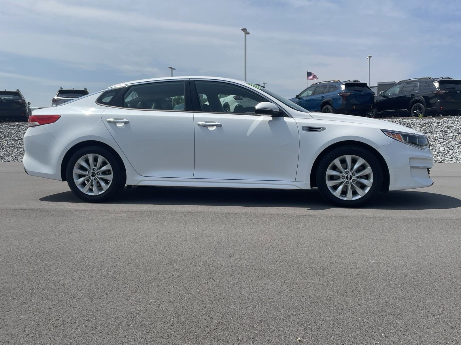 Used 2017 Kia Optima EX with VIN 5XXGU4L31HG175724 for sale in Muncy, PA