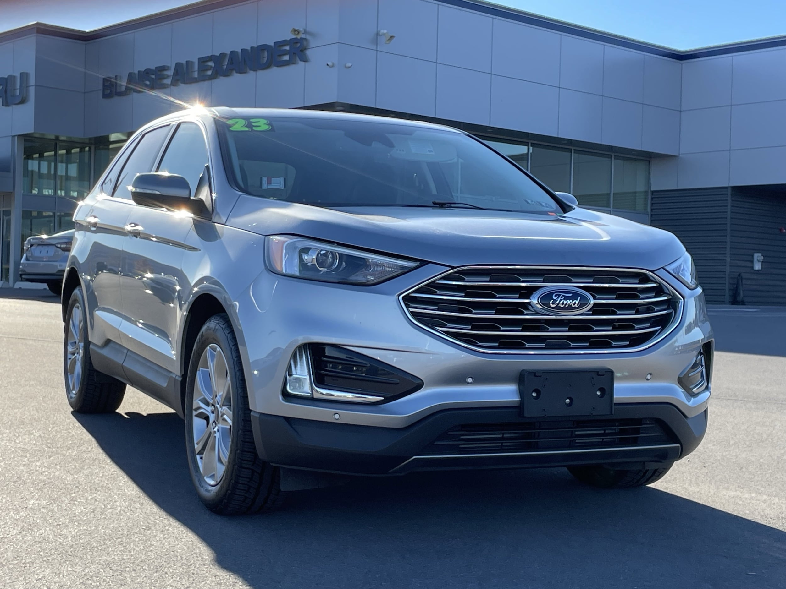 2023 Ford Edge Titanium