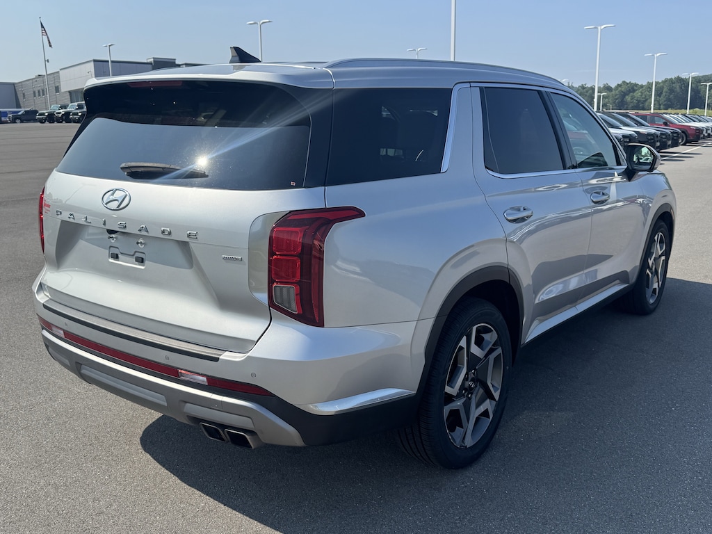 Used 2024 Hyundai Palisade Limited SUV