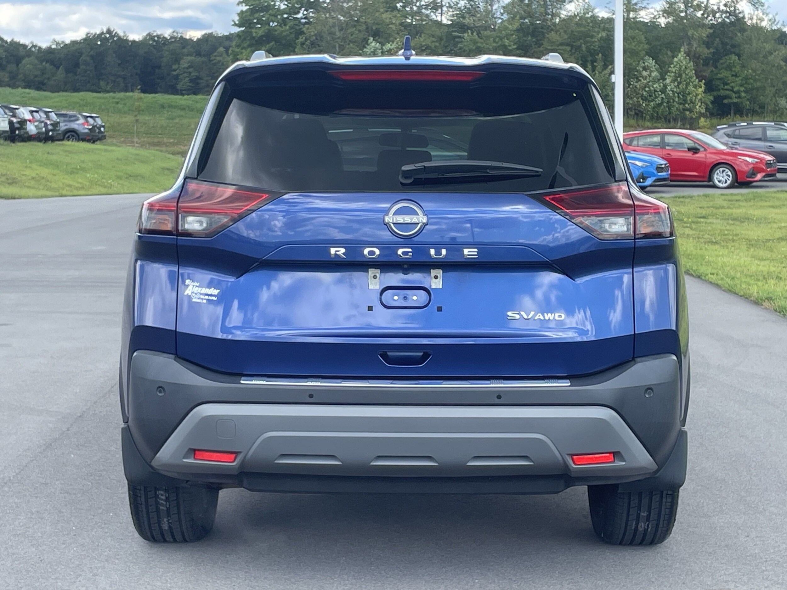 2022 Nissan Rogue AWD SV photo 4