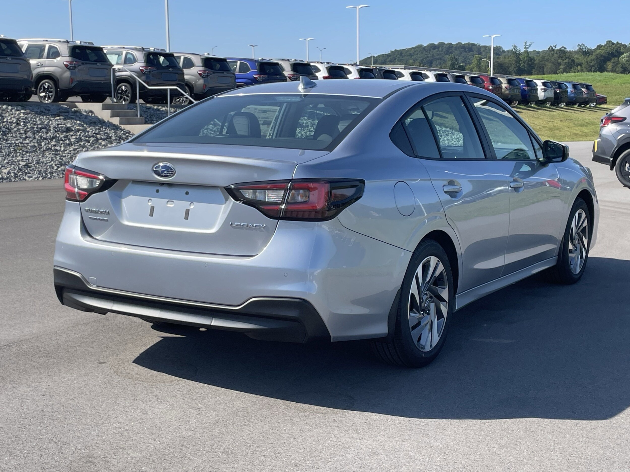 2025 Subaru Legacy Limited photo 3
