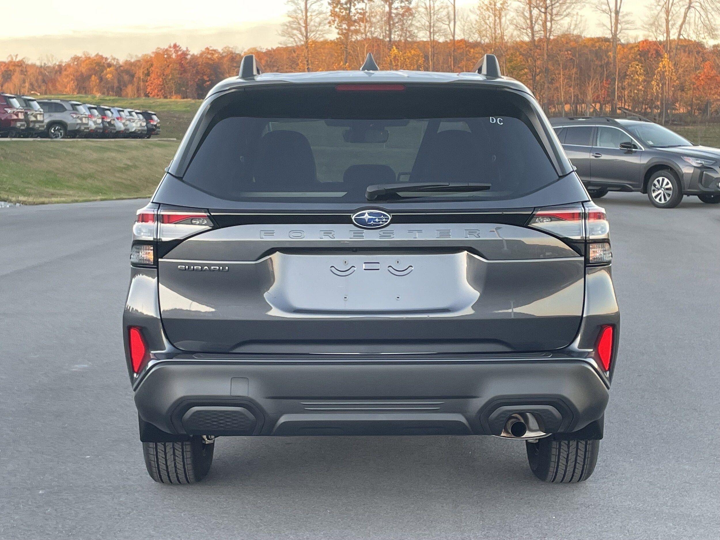 2025 Subaru Forester Premium photo 4