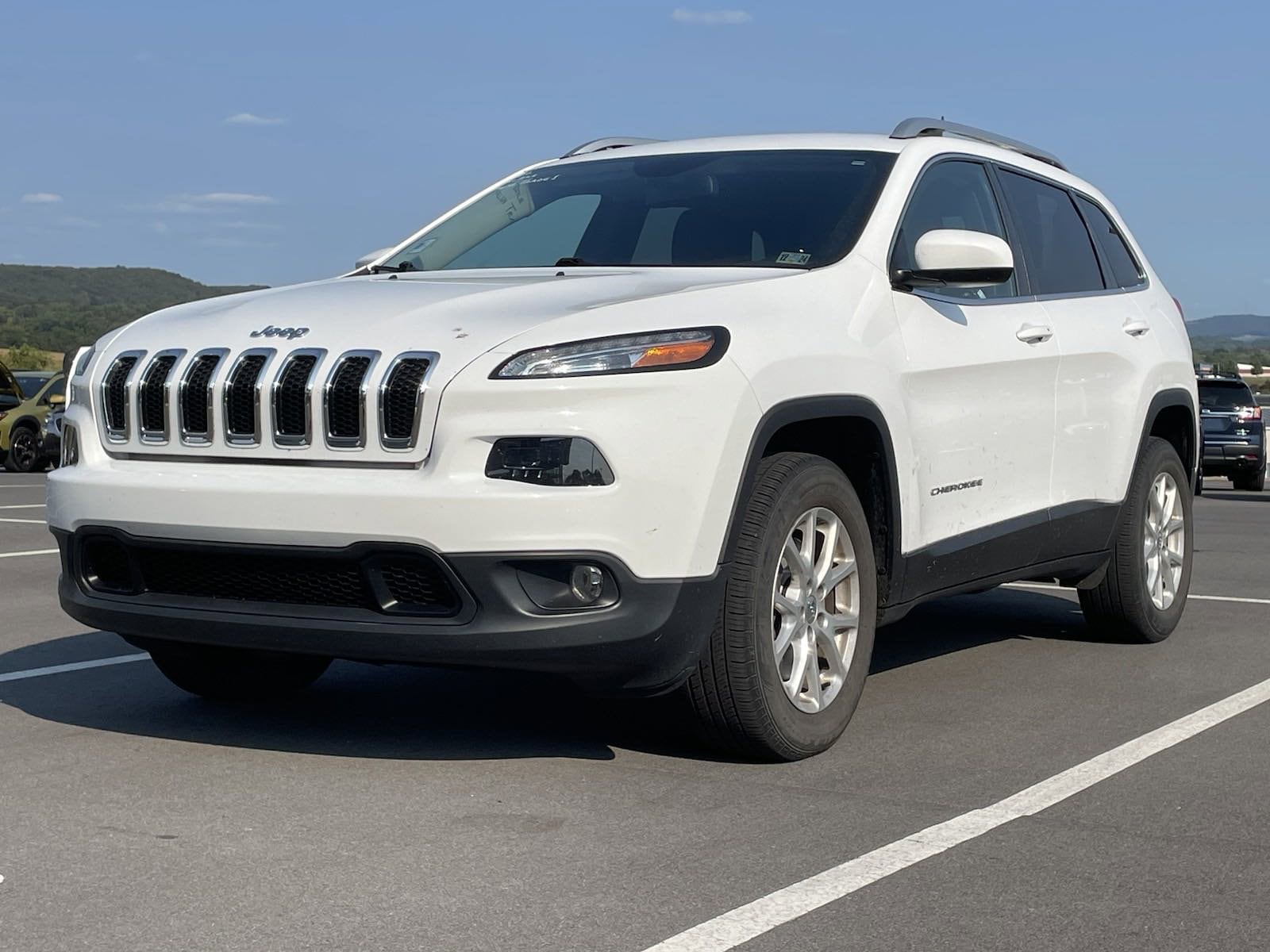 Used 2018 Jeep Cherokee Latitude Plus with VIN 1C4PJMLB0JD558473 for sale in Muncy, PA