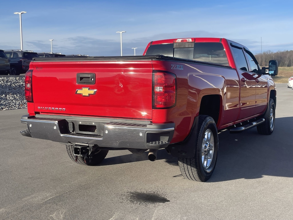 Used 2015 Chevrolet Silverado 2500HD Built After Aug 14 LT Truck Crew Cab