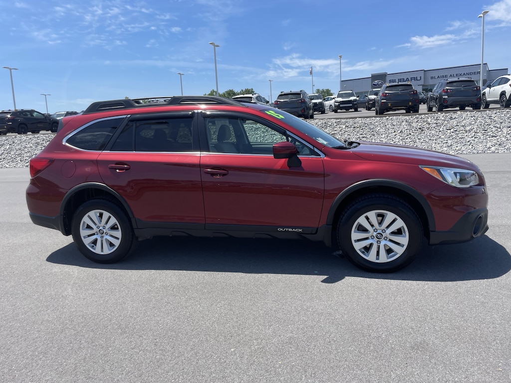 Used 2015 Subaru Outback 2.5i Premium w/ Moonroof/Power Rear Gate SUV
