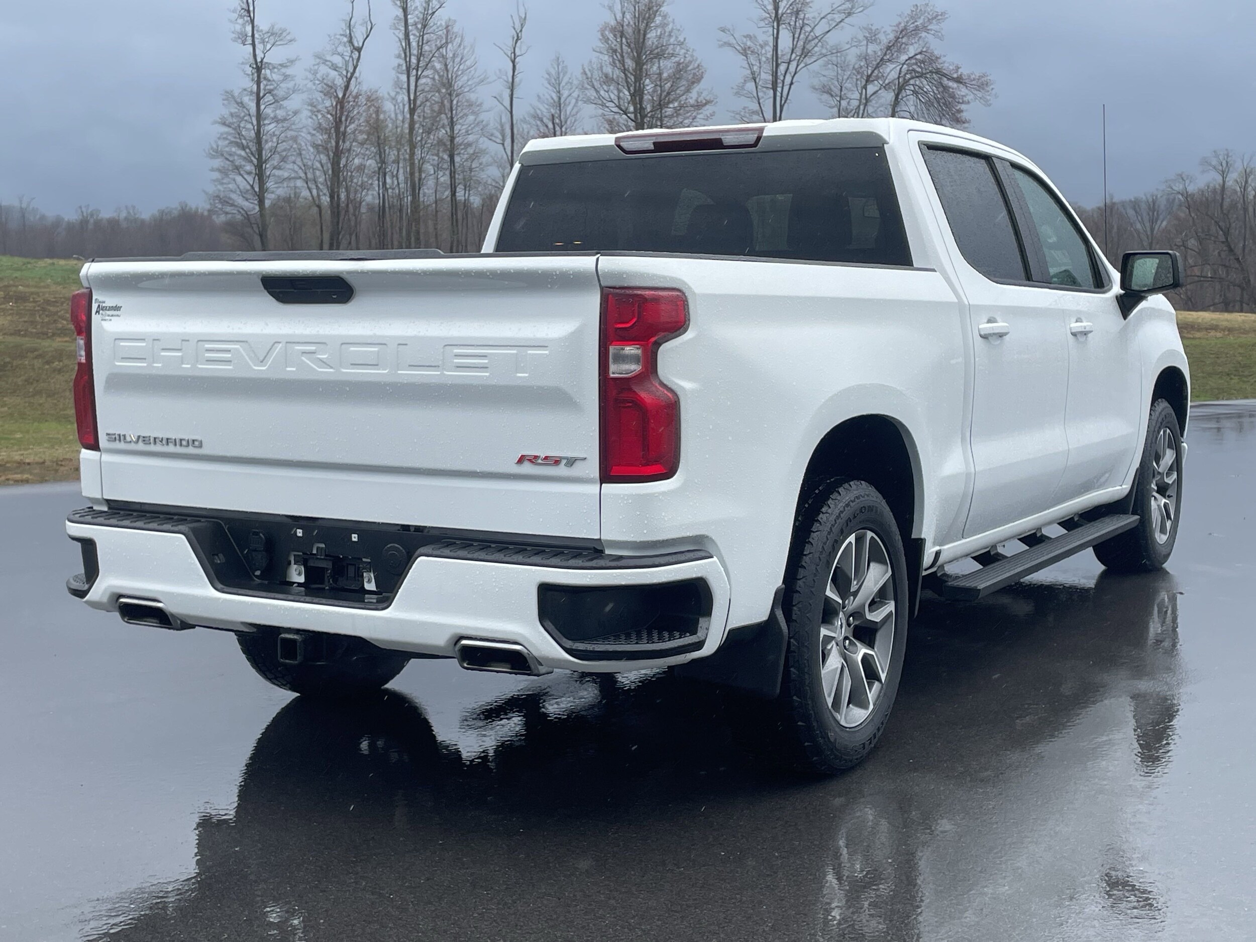 2022 Chevrolet Silverado 1500 RST photo 3
