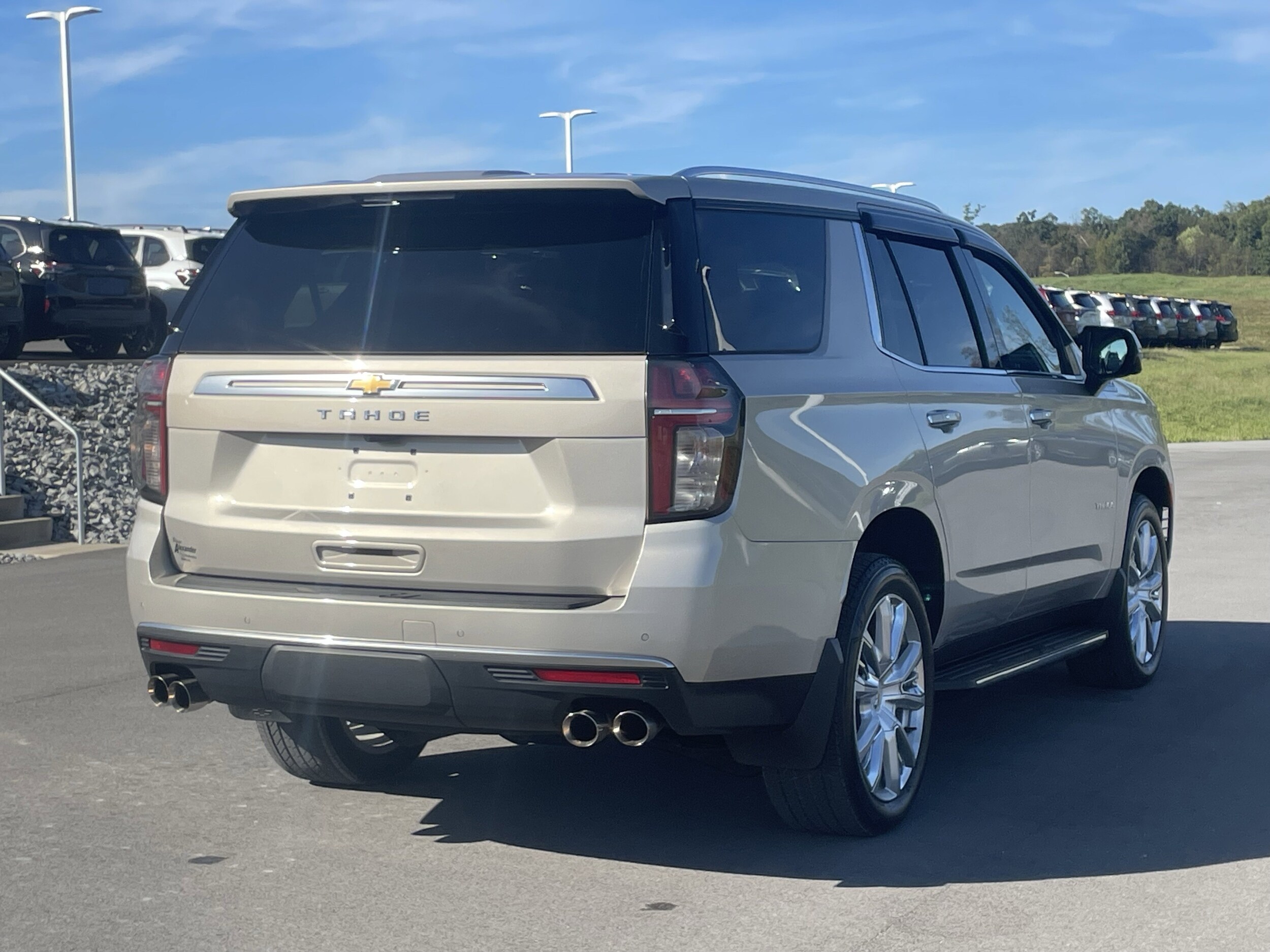2021 Chevrolet Tahoe High Country photo 3