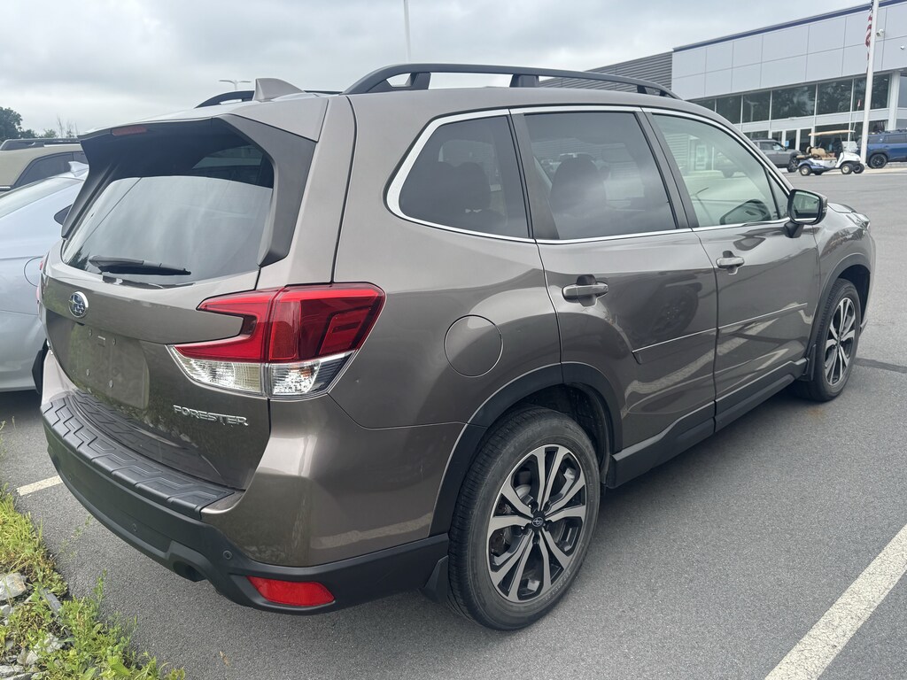 Used 2023 Subaru Forester Limited SUV