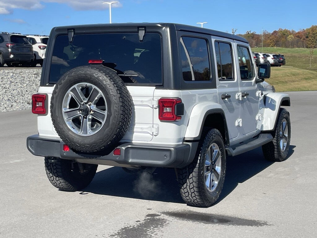 Used 2018 Jeep Wrangler Unlimited Unlimited Sahara 4x4 SUV