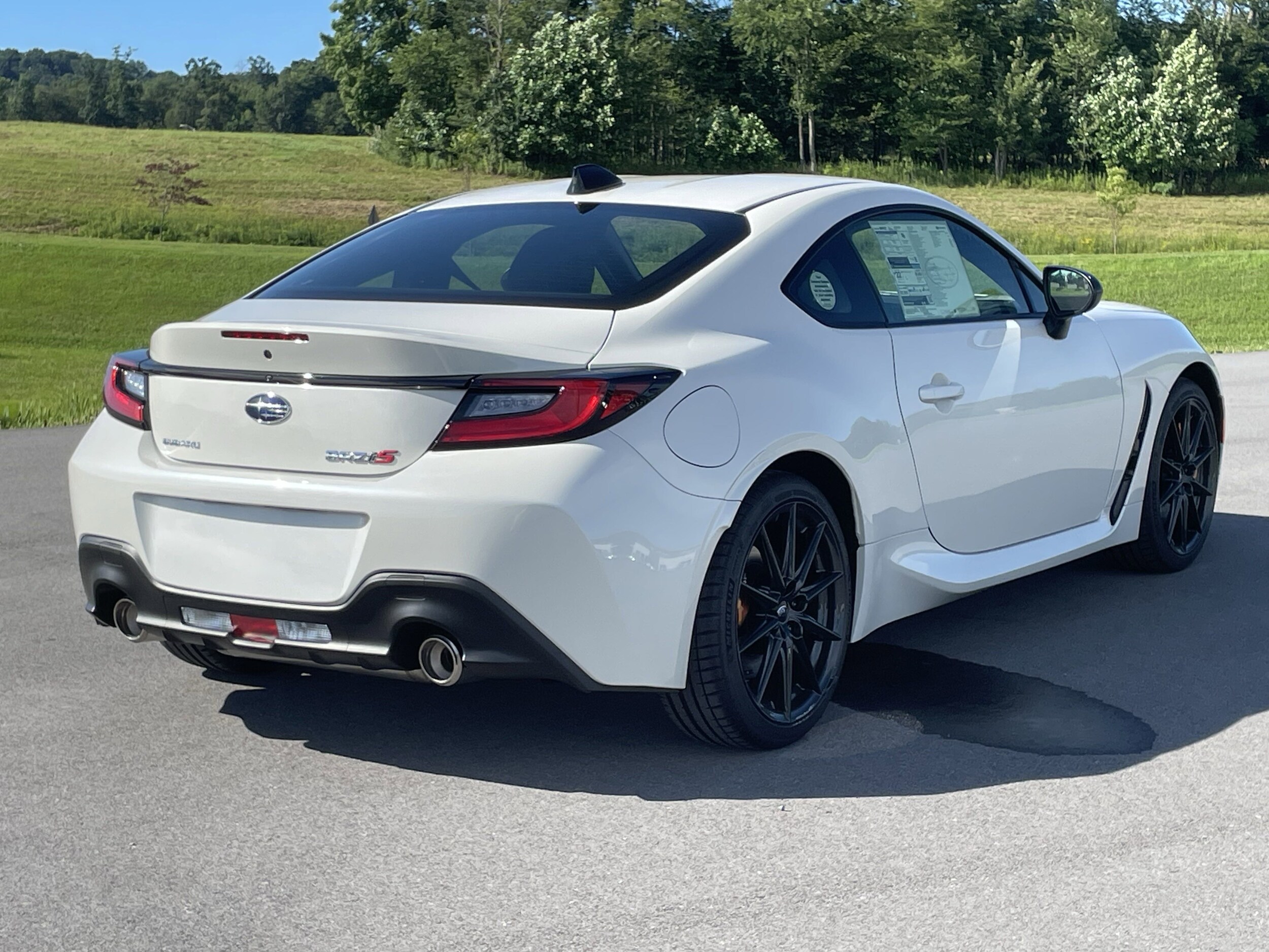 2025 Subaru BRZ tS photo 3