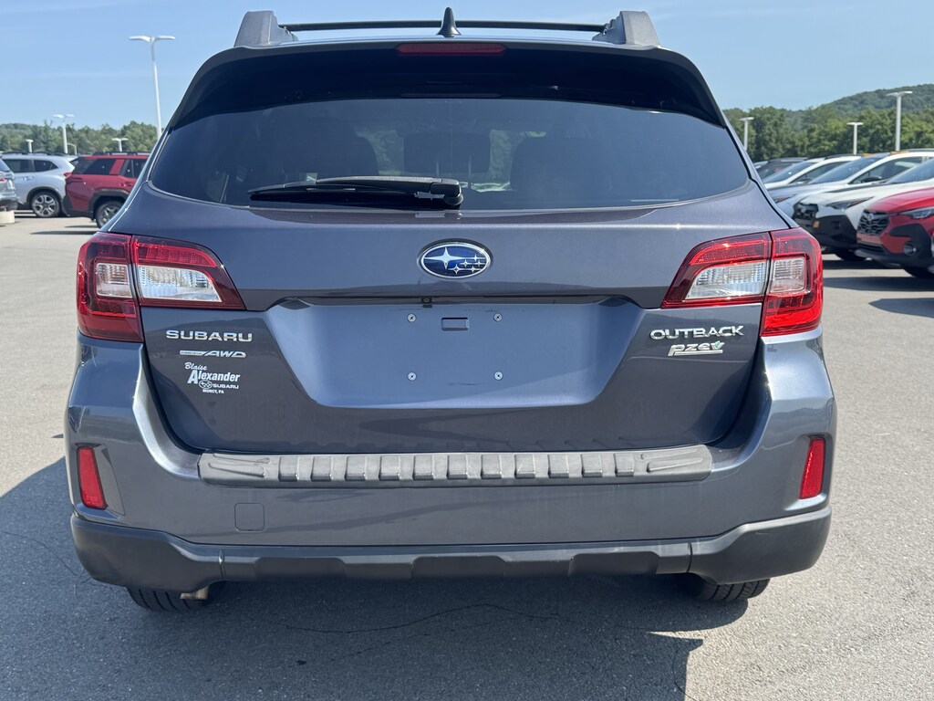 Used 2016 Subaru Outback 2.5i Premium SUV