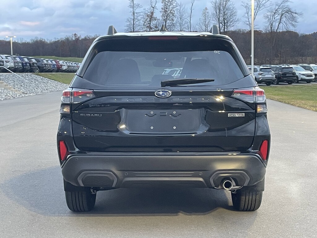 New 2025 Subaru Forester Hybrid Limited SUV