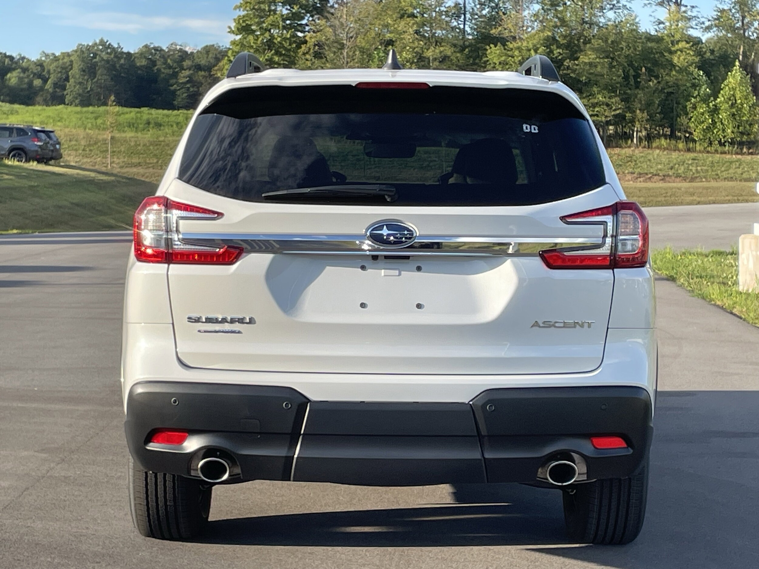 2025 Subaru Ascent Premium photo 4